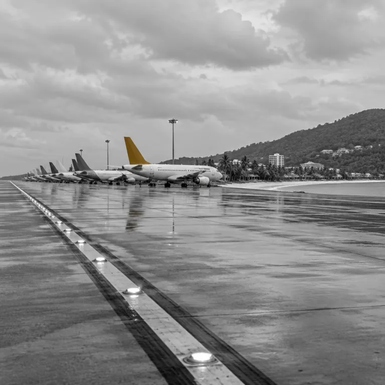 Rising Airfares, Rerouted Flights: What the Middle East Crisis Means for Phuket-Bound Travelers